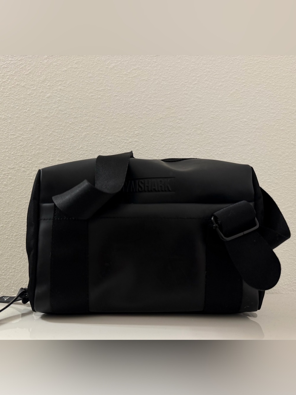 Gymshark Black Toiletry Dopp Kit with Adjustable Strap